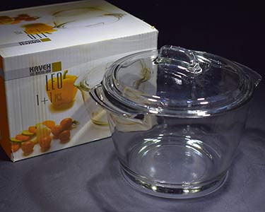 کاسه لئو درب دار شیشه ای